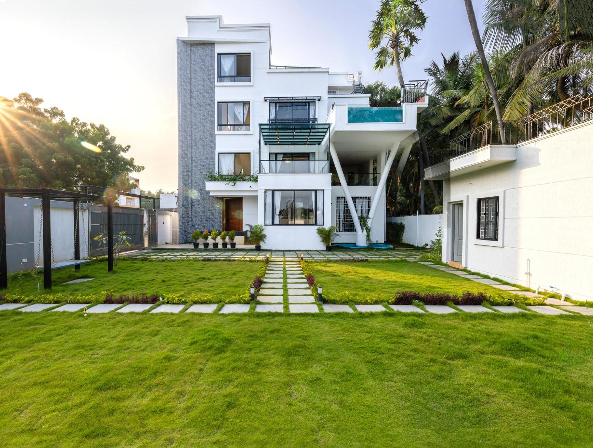 The Serene Shores - Luxury Private Villa Пондичерри Экстерьер фото